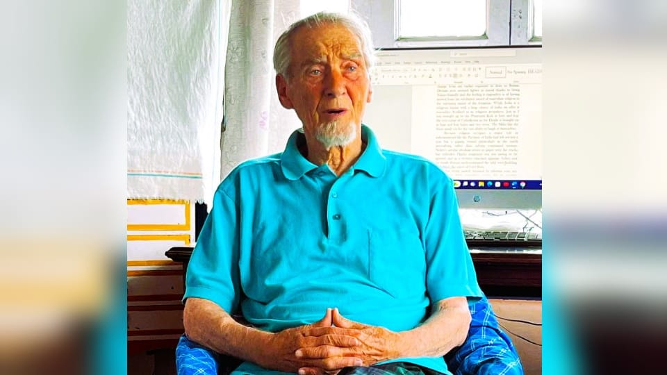Uttarakhand News: Famous English writer Bill Atkin dies at the age of 91 in Mussoorie