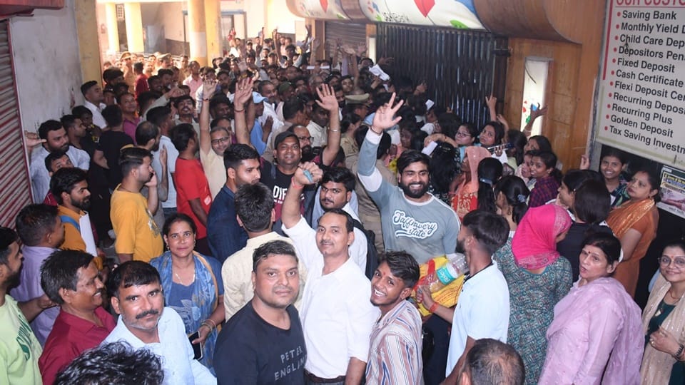 Devotees created ruckus due to non-registration for Amarnath Yatra, police had to be called