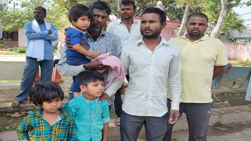 Amit murder case: What is the fault of three innocent children, they reached the police station crying