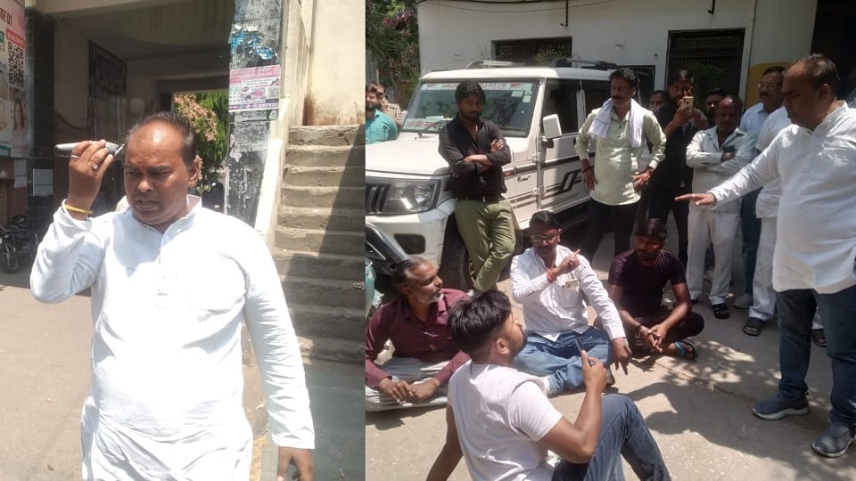 councillor cut own hair at gate of municipal corporation because road was not built