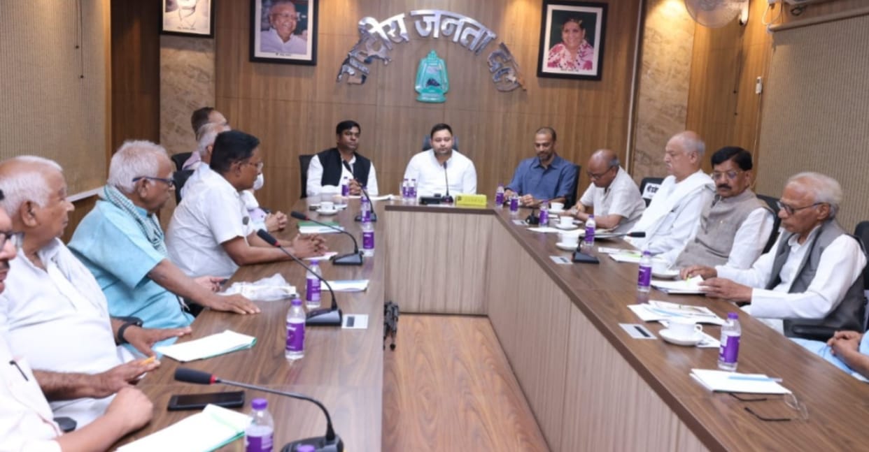 Bihar Politics: Meeting of Grand Alliance MLAs Tejashwi Yadav, Assembly session, RJD, Congress