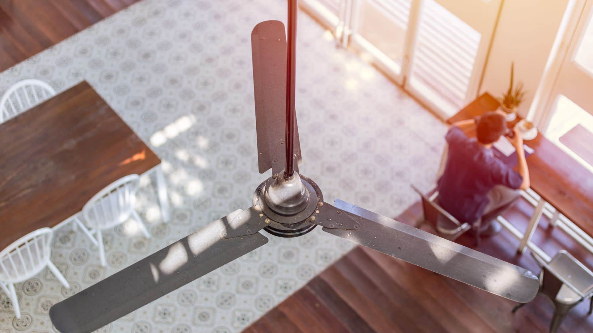 Ceiling Fan Safety Tips Know Common installation mistake and How to fix it ceiling fan kaise lagaye