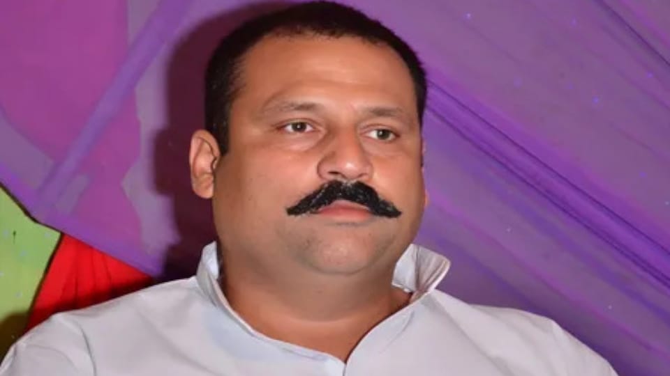 Former MLA Ghazi arrested for sending SIM to Shahnawaz Rana in jail In Muzaffarnagar