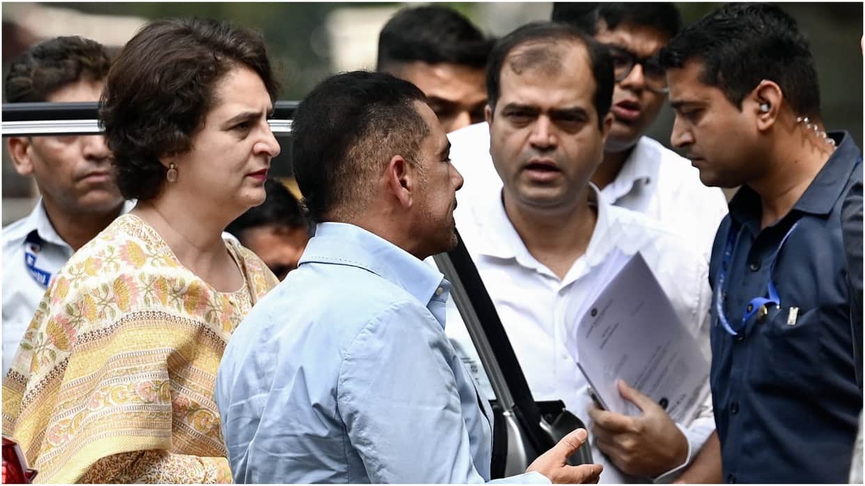 Money Laundering Case Robert Vadra To Appear Before ED Today in Arms Dealer Linked News in Hindi