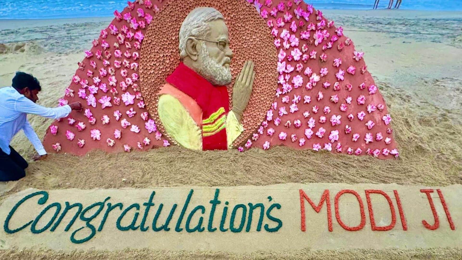 amar ujala samwad 2025 best 10 best sand art photos of sand artist sudarsan pattnaik