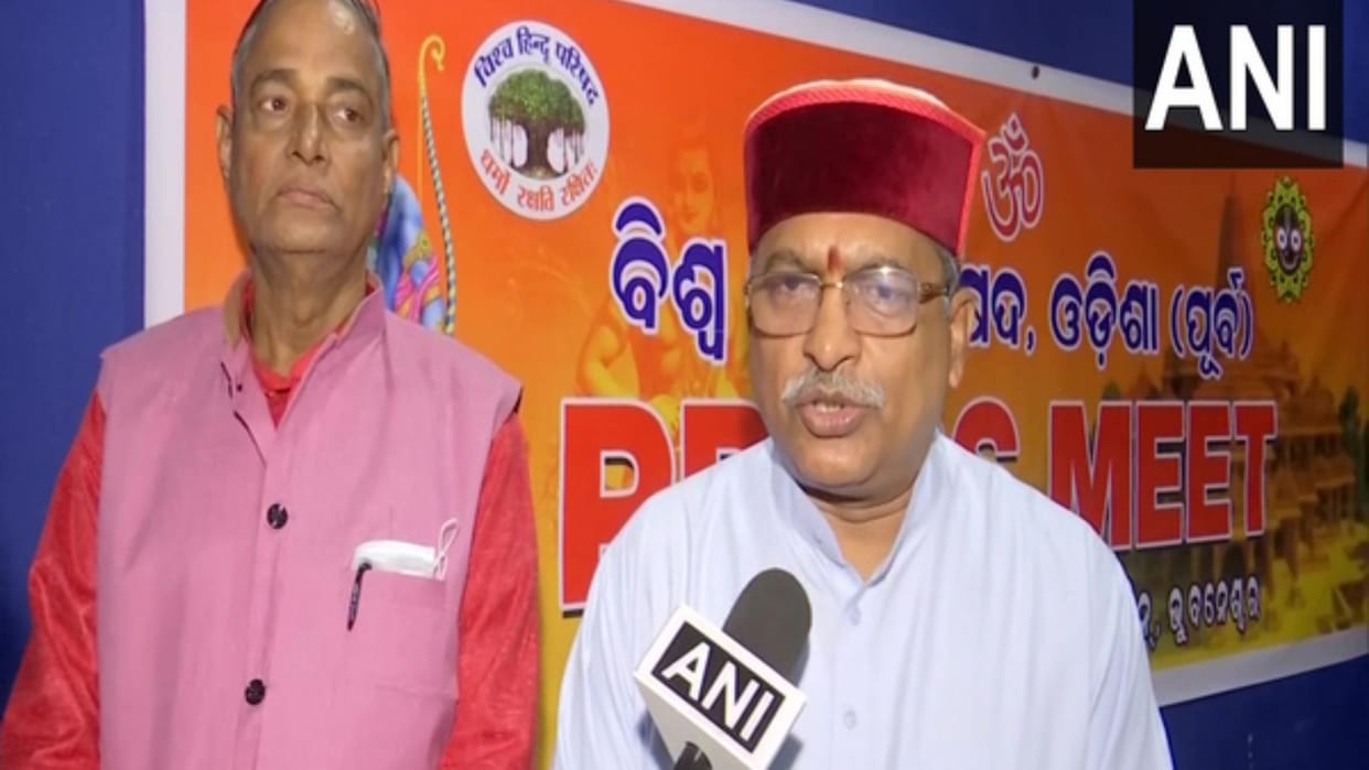 VHP to hold nationwide protest on April 19 against violence on Hindus, demand to President's rule for Bengal