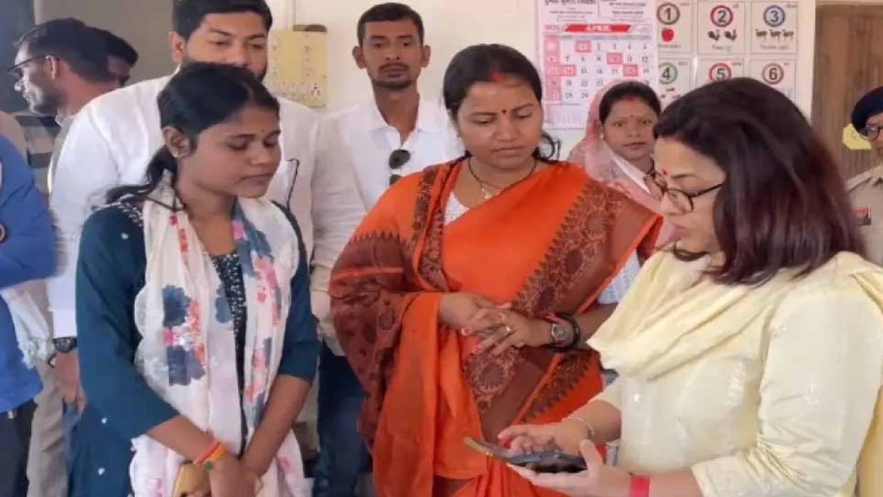 District Program Officer suspended for negligence in departmental schemes in balod