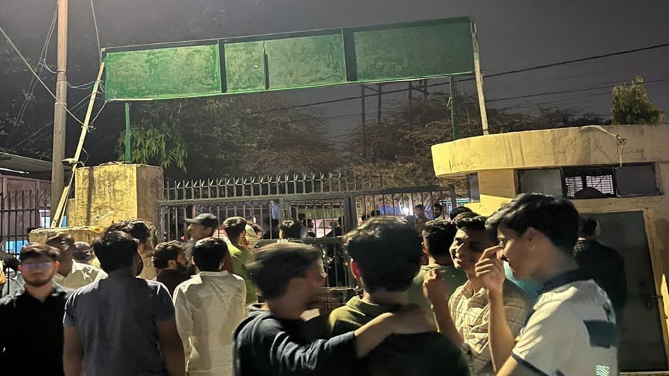 Students of Habib Hall boycotted food in AMU