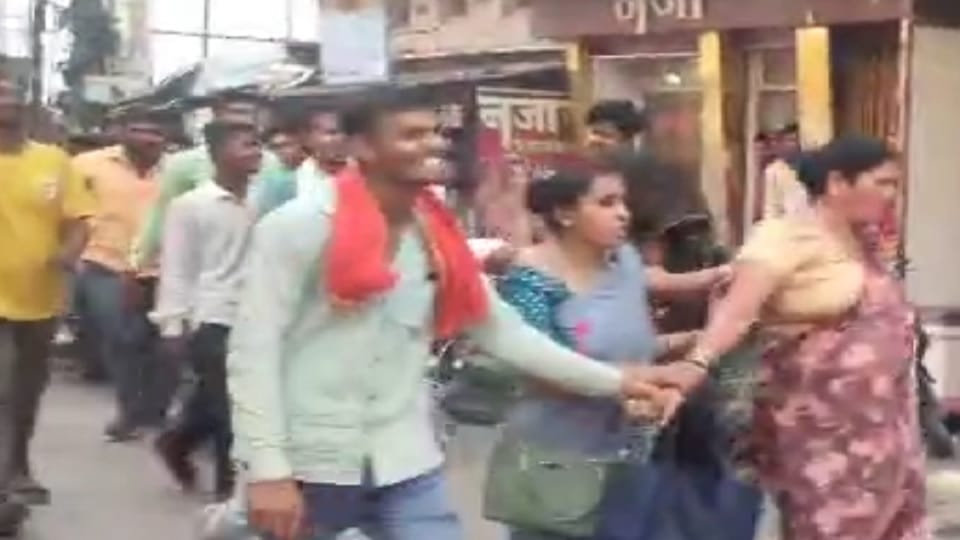Mangalsutra stolen from woman bag in Lalitpur