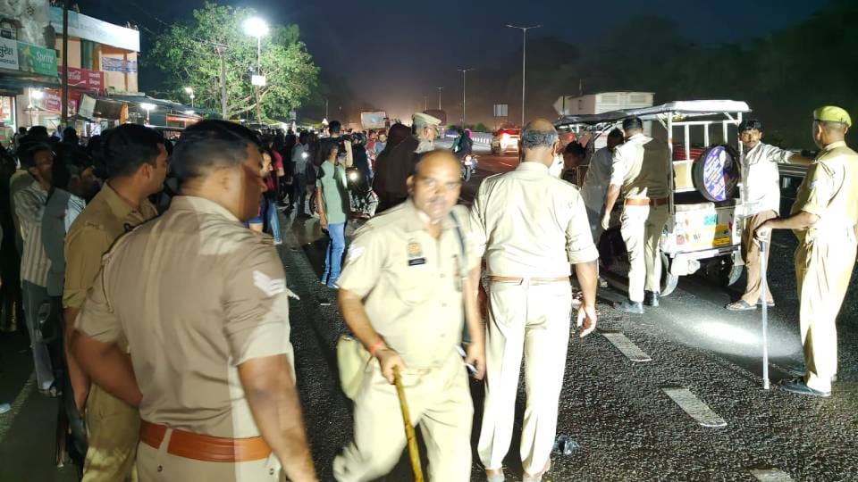 Three killed and one seriously injured in separate accidents in Barabanki