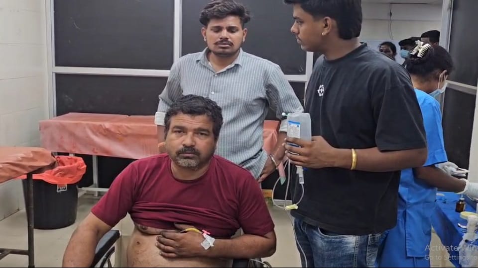 businessman was seriously injured in firing incident while cleaning pistol in Dantewada