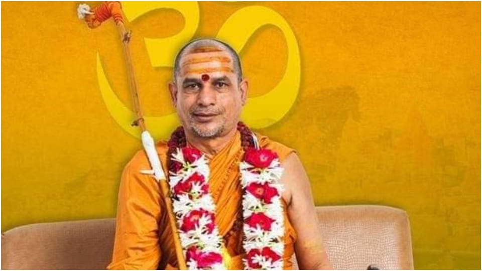 Shankaracharya Swami Sadanand Saraswati's big statement on Waqf Board and West Bengal violence
