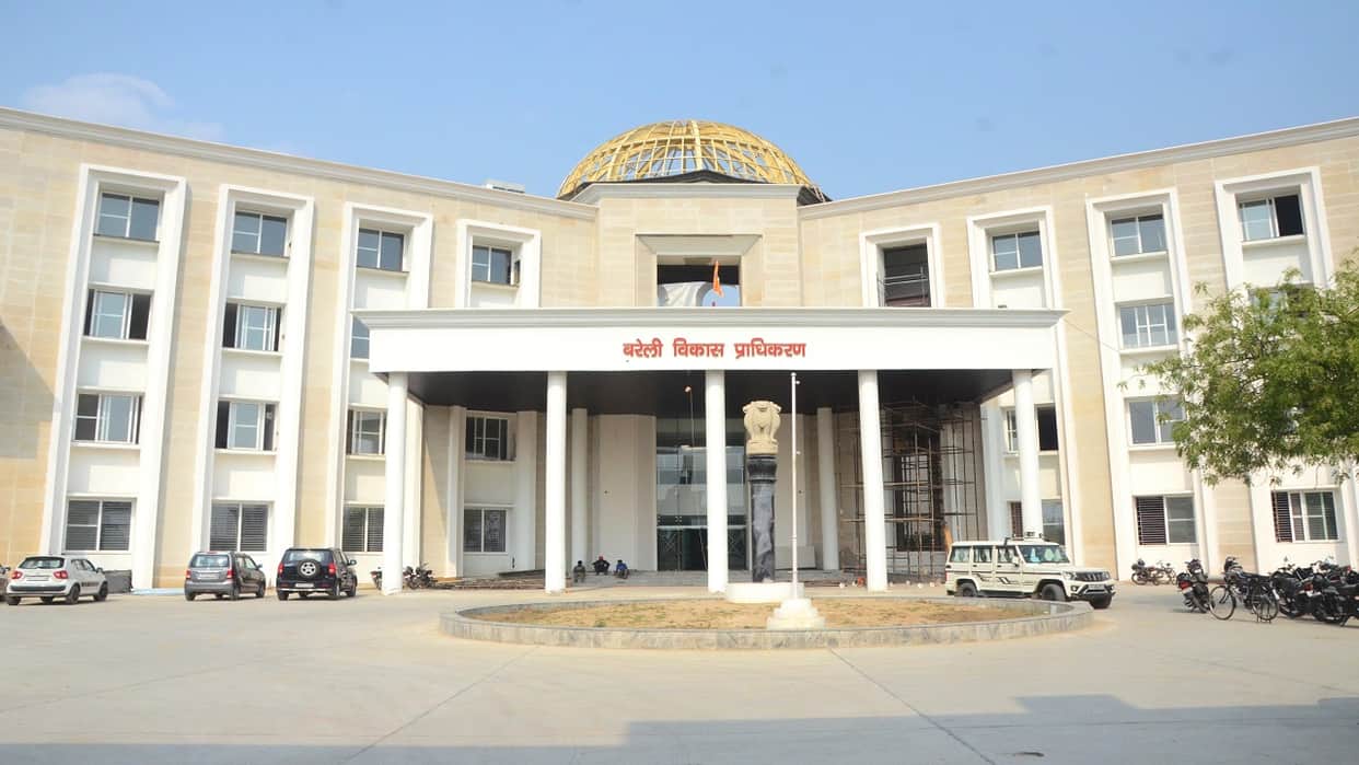 Plot allotted without lottery BDA to refund the amount