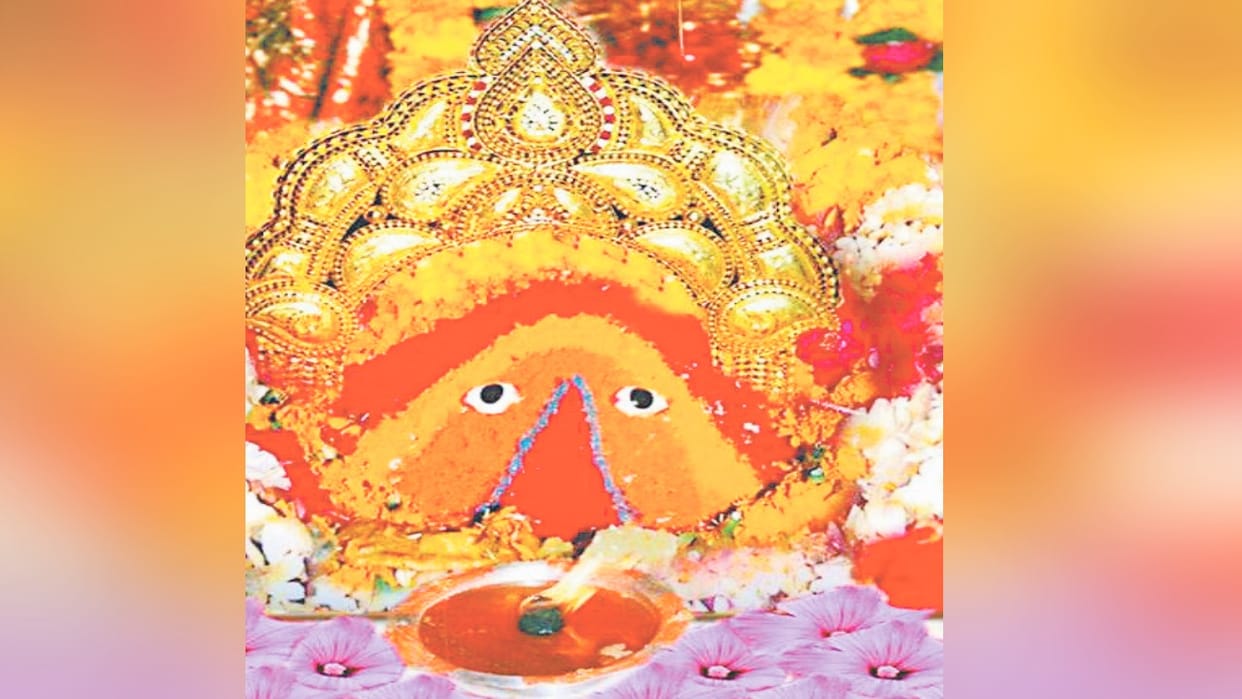 Faith: Devotee offered 40 lakh rupees in Chintapurni temple, record of offerings in the court of mother broken