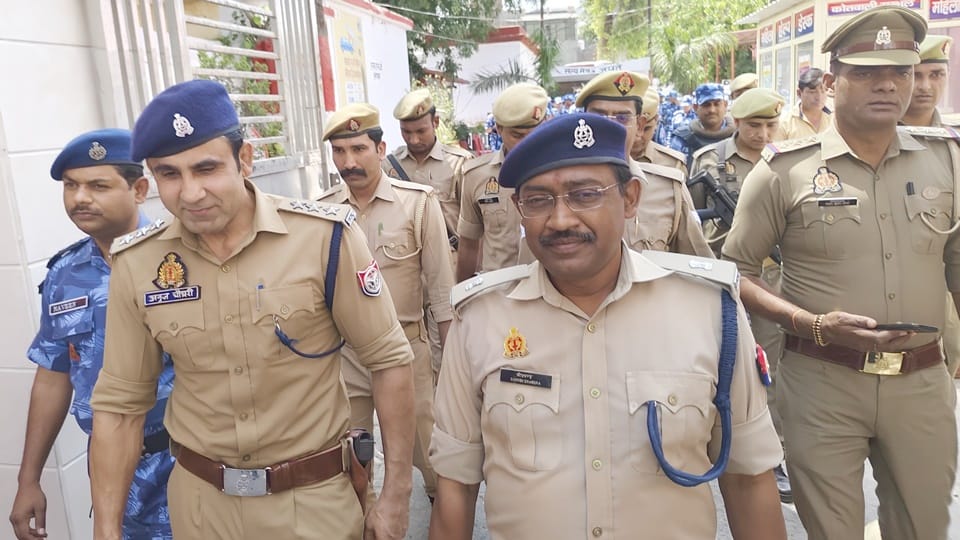 Sambhal: Objection to investigation against CO Anuj Chaudhary, Amitabh Thakur raised questions