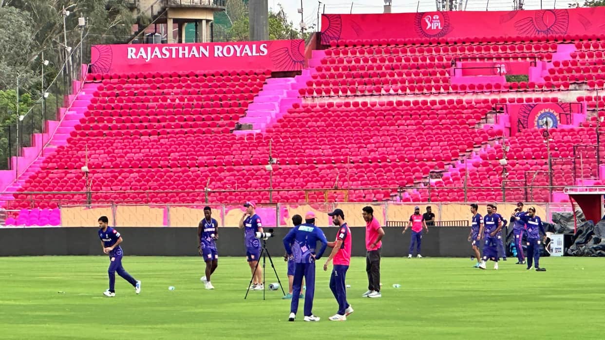 IPL 2025 Rajasthan vs Lucknow match in Jaipur uncertainty over Sanju Samson's playing traffic and parking plan