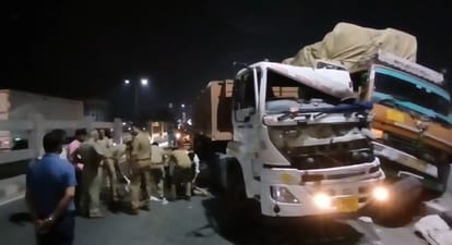 Kanpur Accident A trailer crushed a bike rider on Panki flyover then collided with a DCM long jam occurred