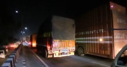 Kanpur Accident A trailer crushed a bike rider on Panki flyover then collided with a DCM long jam occurred