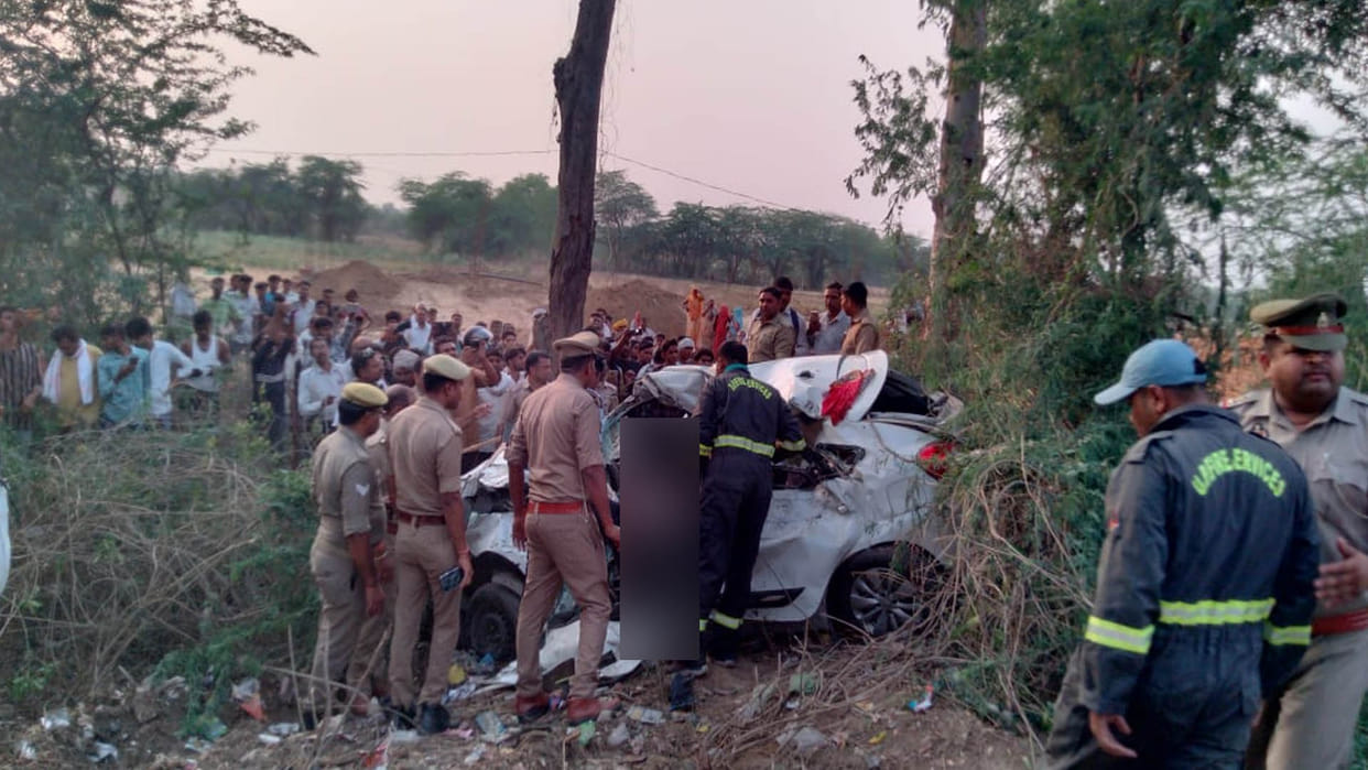 Car rams into truck from behind on highway, three people including a couple die