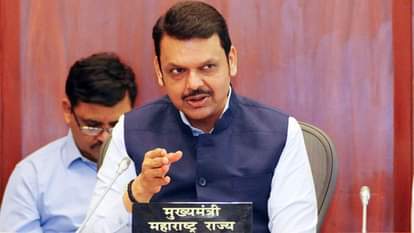 maharashtra govt issues circular to treat mlas and mps with respect and courtesy