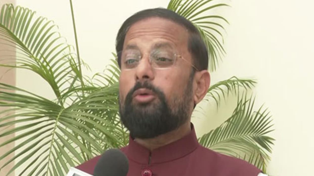On Shivsena UBT and MNS Alliance- Shivsena says- Uddhav should answer first why he opposed Raj Thackeray