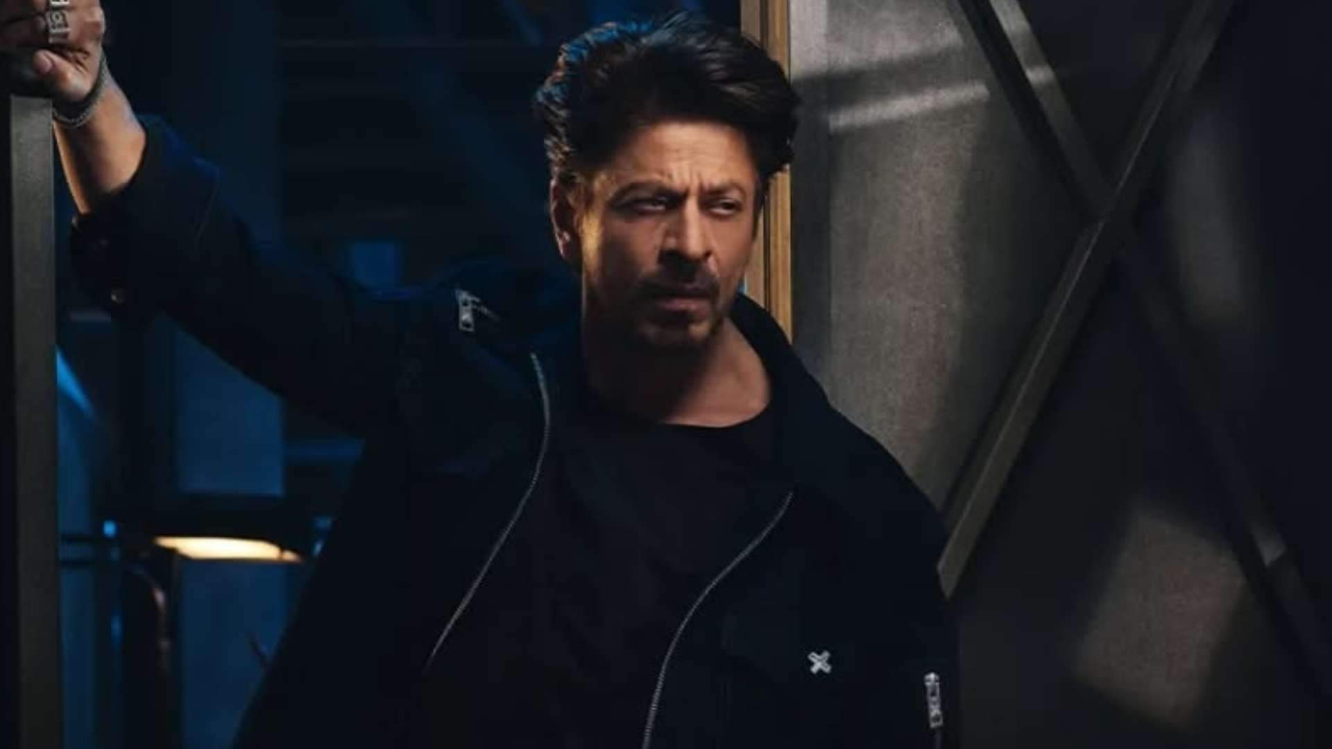 Shah Rukh Khan asks vaastu tips from Anand Pandit before Pathaan and Jawan films