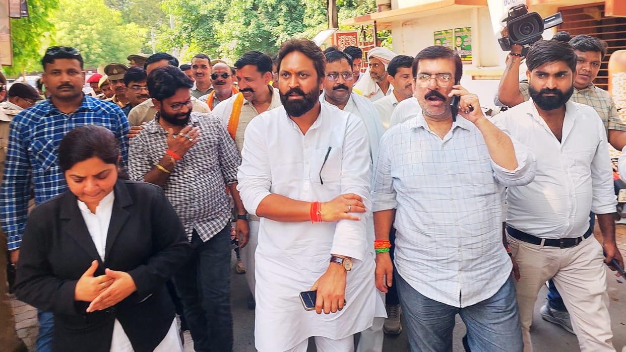 UP Politics karni sena said samajwadi party Rajya Sabha MP  brought to knees warned Akhilesh yadav