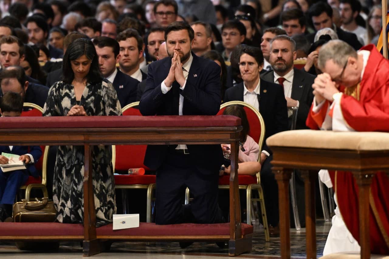 JD Vance meets Pope Francis on Easter Sunday after flap over migration, News in hindi