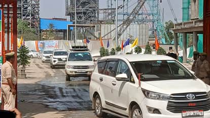 मुख्यमंत्री योगी ने पनकी पॉवर प्लांट का किया निरीक्षण