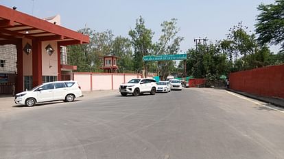 CM Yogi in Kanpur Today Yogi arrived to inspect naveli plant will travel in the metro will review 225 projects