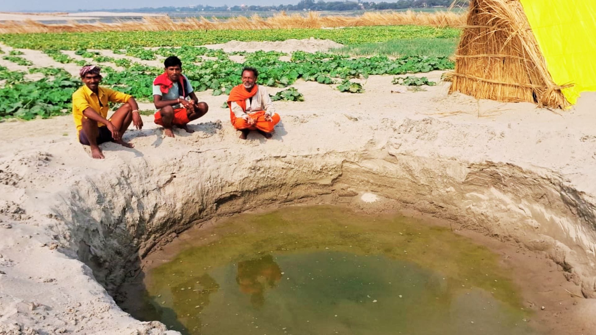 Farming sand of ghazipur making farmers rich knowing Cucumber watermelon