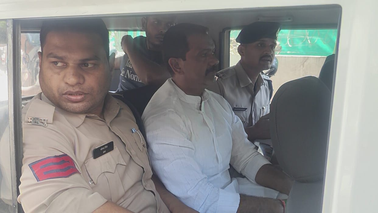Indore: Leader of opposition Chintu Chaukse arrested, dispute with BJP leader over tanker