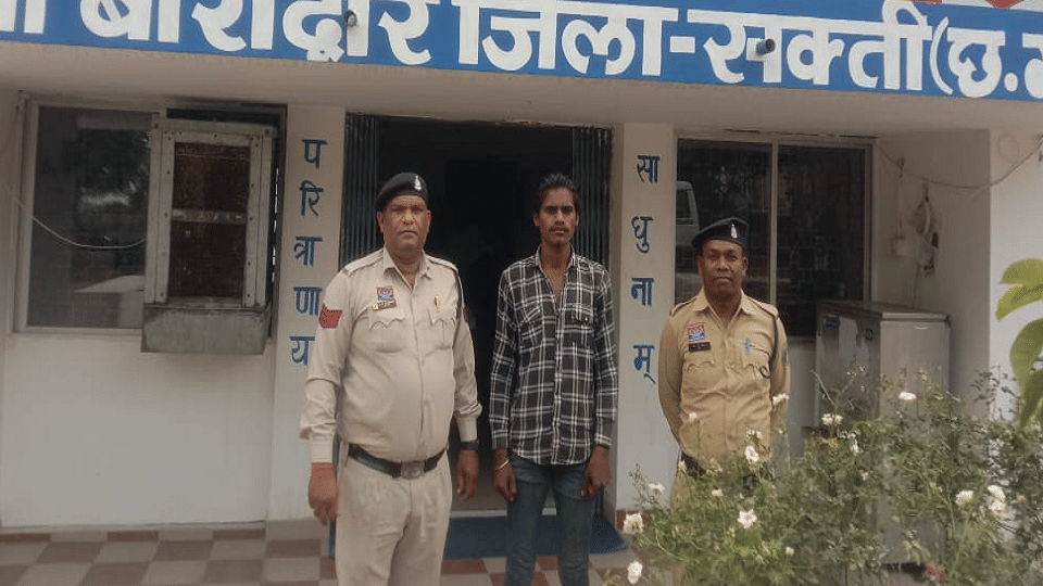 Man arrested for raping minor girl