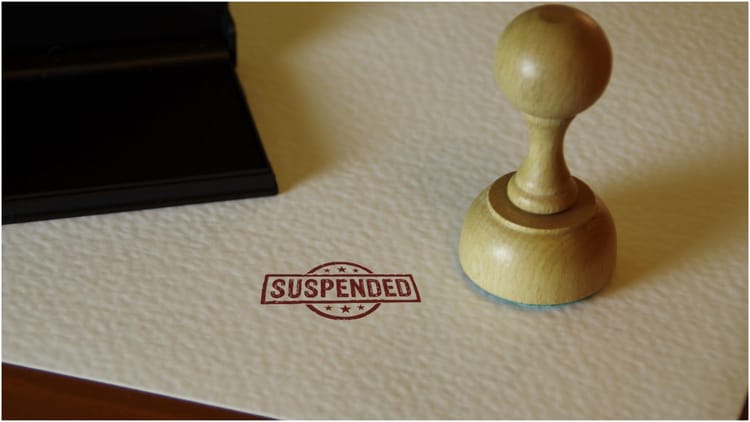 Jalna Cheating Case: 12वीं की परीक्षा में नकल करते पाए गए छात्र, ड्यूटी पर तैनात छह निरीक्षकों पर गिरी गाज