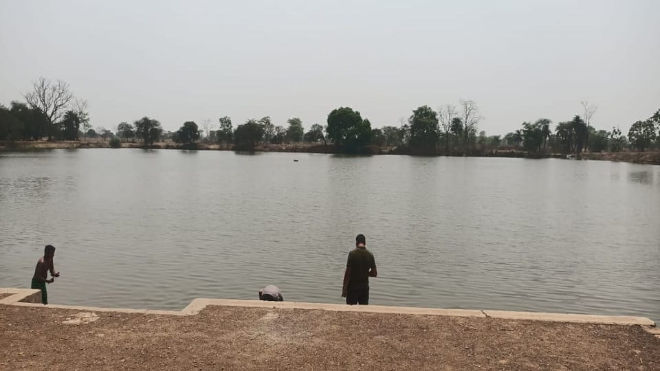 तालाब में डूबने से मौत