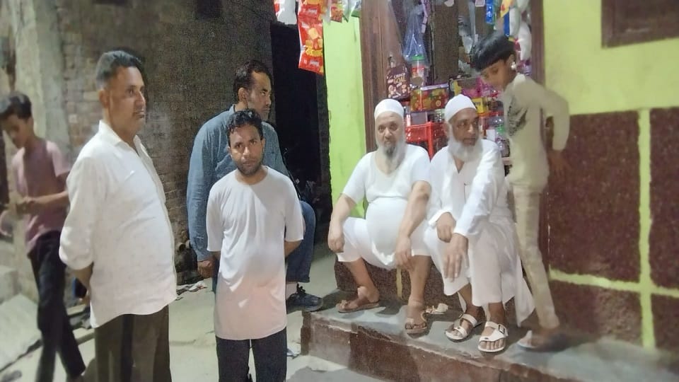 Two-storey building collapsed in Delhi: Two brothers from Dhampur died, condition of 3 family members injured
