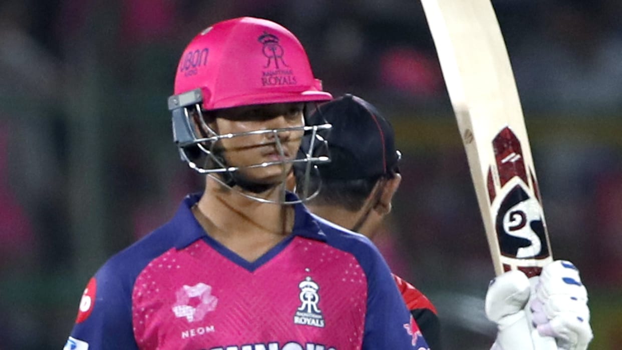 IPL RR vs LSG Yashasvi Jaiswal is 6th batsman to score 50+ runs in 3 or more consecutive matches for Rajasthan