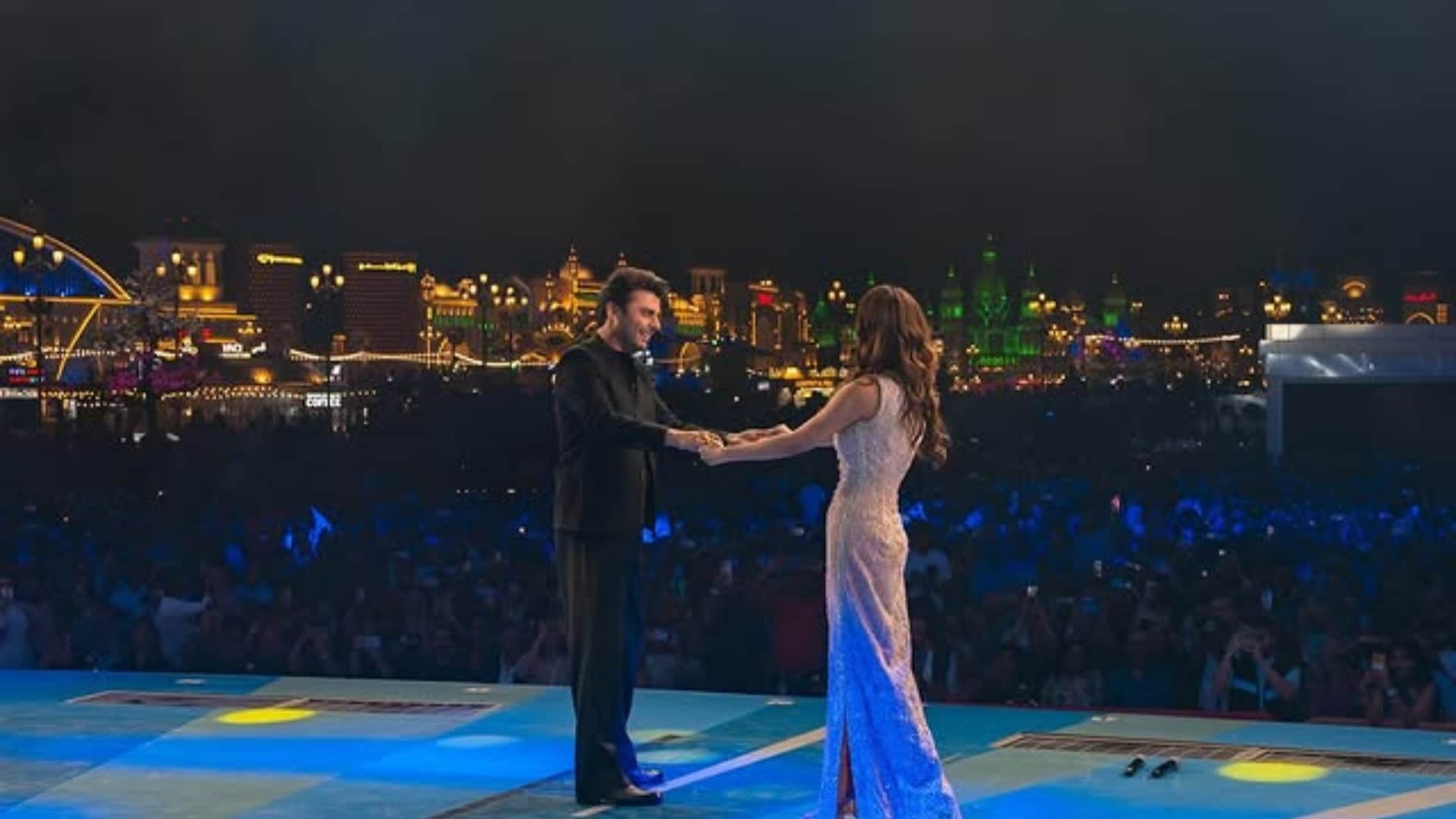 Fawad Khan Vaani Kapoor Dance Video Viral on Abir Gulaal Music Launch Event