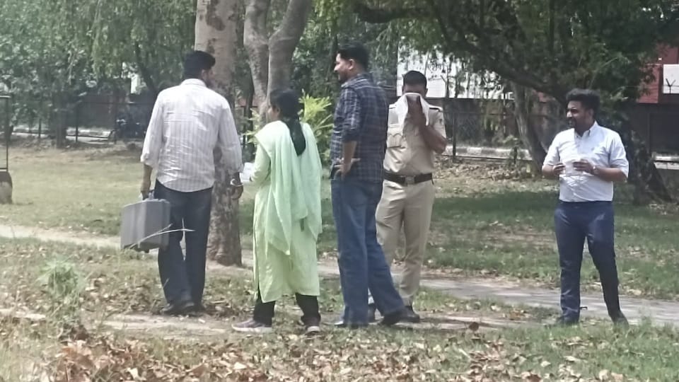 Body of an unknown person found in a park in Chandigarh Sector 23