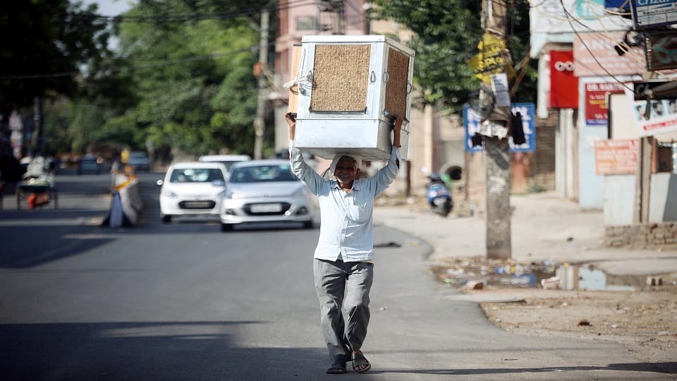 Monday the hottest in Delhi after two years temperature crossed 41 degrees