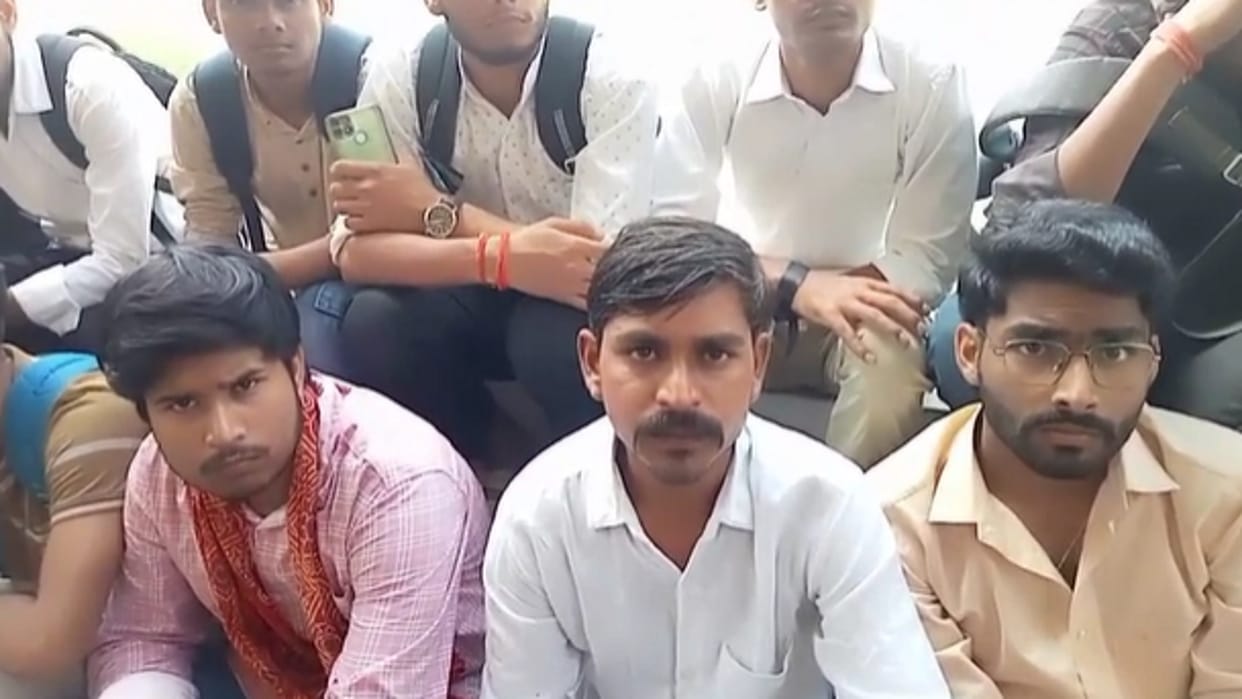 The case of death of a student in ECC college has gained momentum, dharna to make the principal and DSW accuse