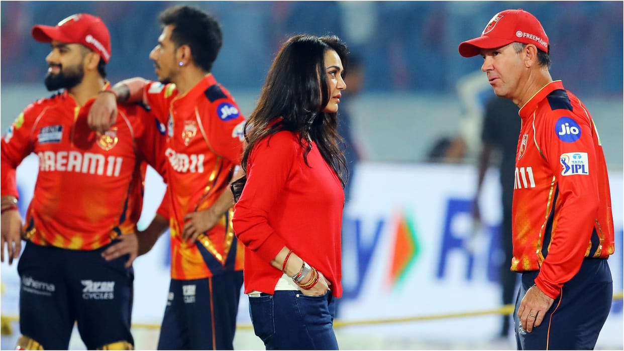 IPL 2025: 'Kohli moist eyes tell...', even Punjab coach Ponting could not stop himself from praising Virat