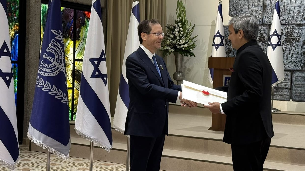 Israeli President urges India to deepen ties by working together on geostrategic issues