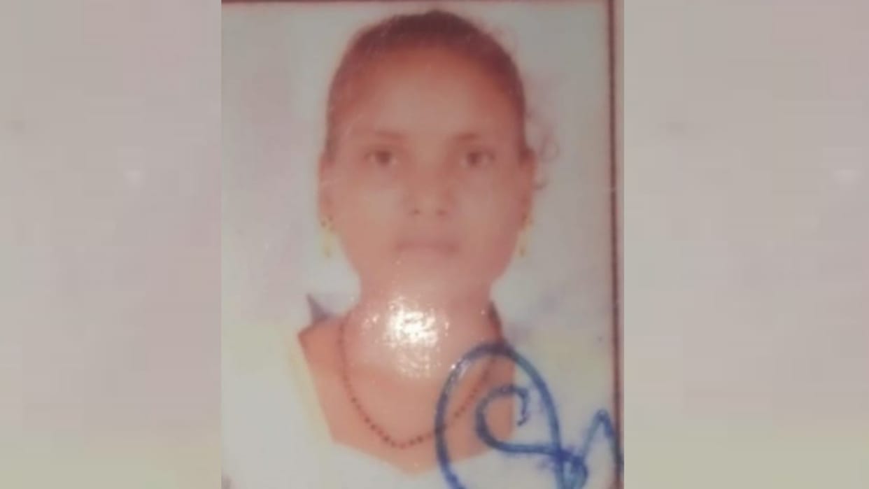 womens body found hanging from ceiling hook, police seized it during investigation