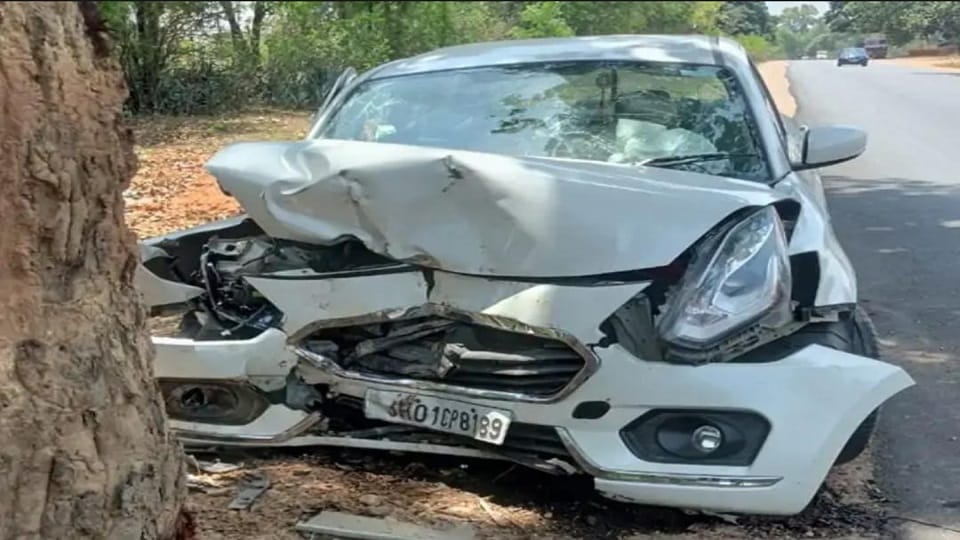 Sister returning after attending brother wedding dies in a road accident several people injured IN Surajpur