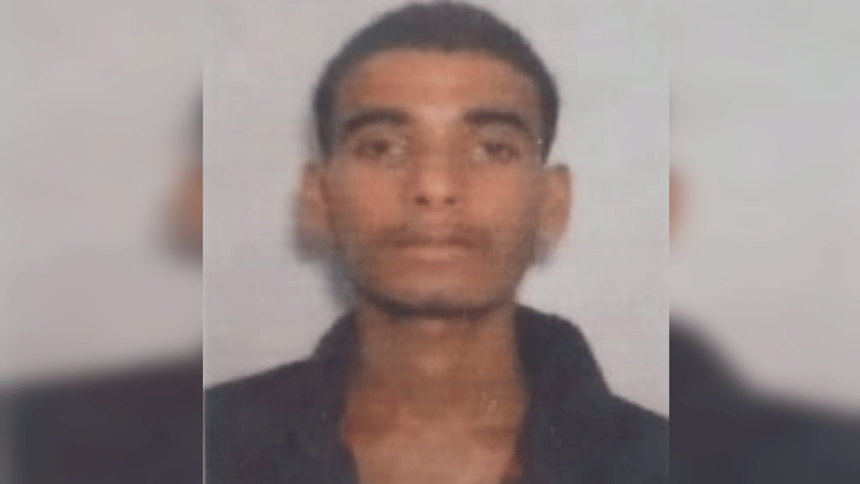 Station master's son committed suicide by hanging himself, he was preparing for competitive exams