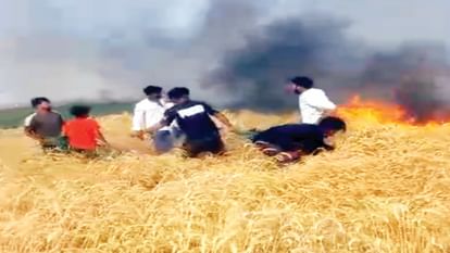 Meerut Crime News: Farmers' eyes filled with tears due to crop burning, accused of molesting arrested