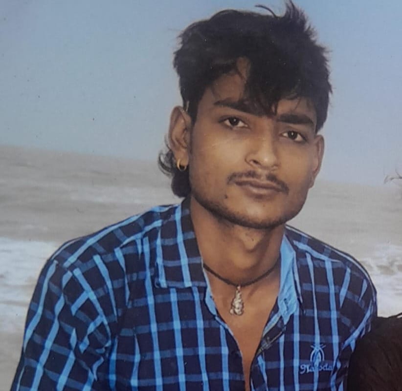 Disclosure: Auto driver was strangulated to death in Purani Jhunsi, then hit on the face with a stone