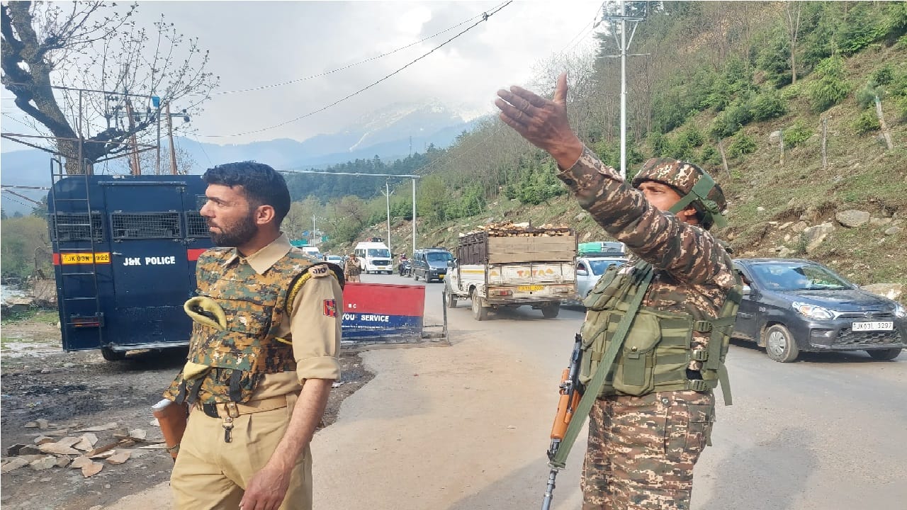 Navy officer killed in Pahalgam attack gone for trip with his wife after marriage