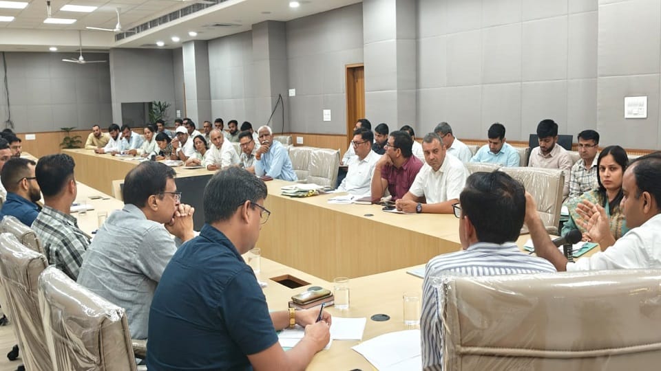 DC Meeting with Rohtak Councillors and Mayor water problem in Rohtak